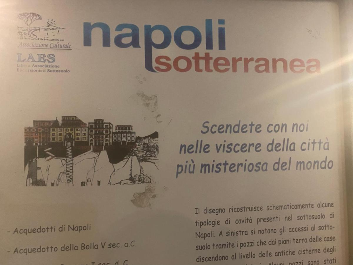 Casa Gioia, Tra Palazzo Reale,Lungomare E Monte Echia Apartment Наполи Екстериор снимка