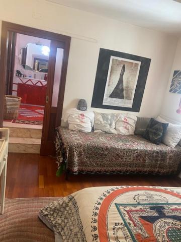 Casa Gioia, Tra Palazzo Reale,Lungomare E Monte Echia Apartment Наполи Екстериор снимка